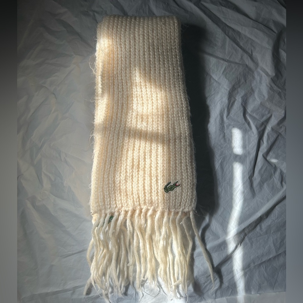 Women’s vintage white/cream chunky knitted scarf